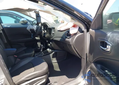 2021 Jeep Compass Altitude Fwd z USA, uszkodzony, nr VIN 3C4NJCBBXMT532335